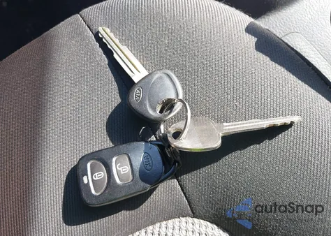 2007 Kia Spectra5 Sx from USA, damaged, VIN KNAFE162875007668